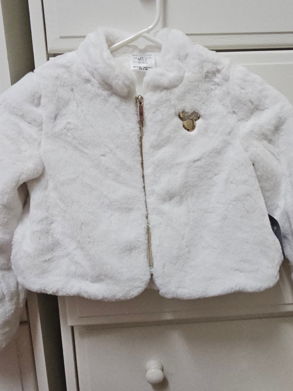 Disney Girls White Faux Fur Minnie Mouse Jacket size US 5/6